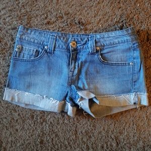 Cello Size 7 Frayed Shorts